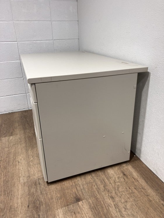 コクヨBS+シリーズ 1200片袖デスク 商品画像7