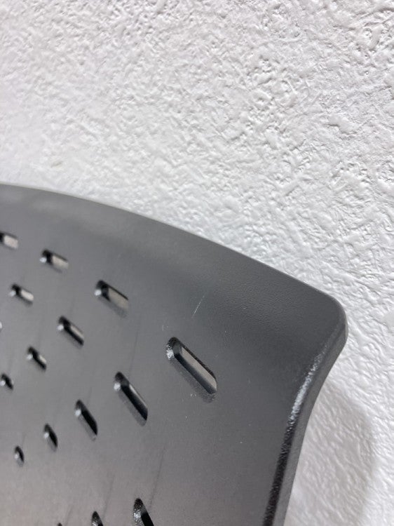 コクヨピエガチェア ネスティングチェア 商品画像2