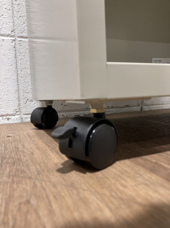 ライオンデスクアンダーラック 商品画像3