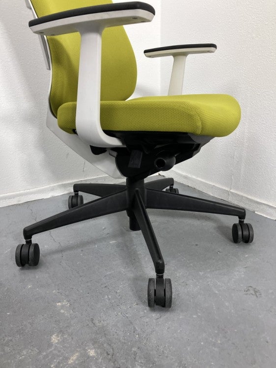 コクヨWizard2(ウィザード2)チェア 固定肘付ウィザード2チェア 商品画像10