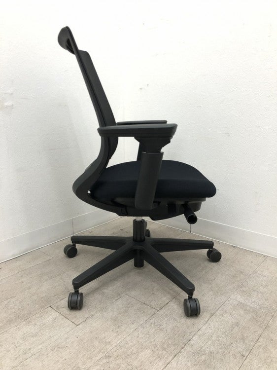 コクヨMitra2（ミトラ2）チェア 可動肘付ミトラ2チェア　 商品画像5