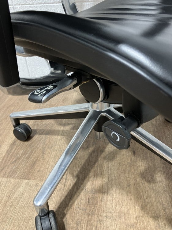 エルゴヒューマンベーシックシリーズ 可動肘付ベーシックチェア 商品画像16