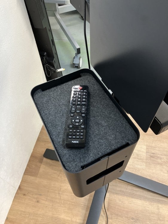 エナジーシリーズ 43型駅用モニター+スタンドセット 商品画像9