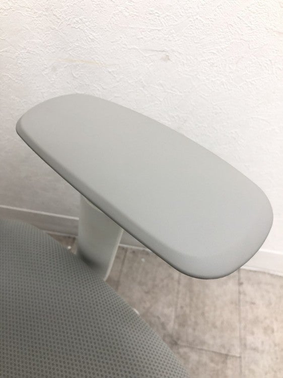 オカムラSylphy(シルフィー)チェア 可動肘付シルフィーチェア 商品画像9