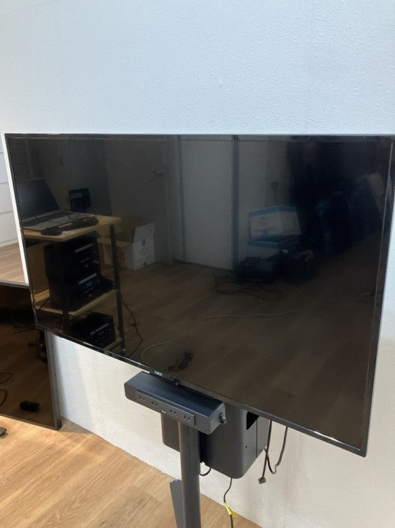 エナジーシリーズ 43型液晶モニター+スタンドセット 商品画像2