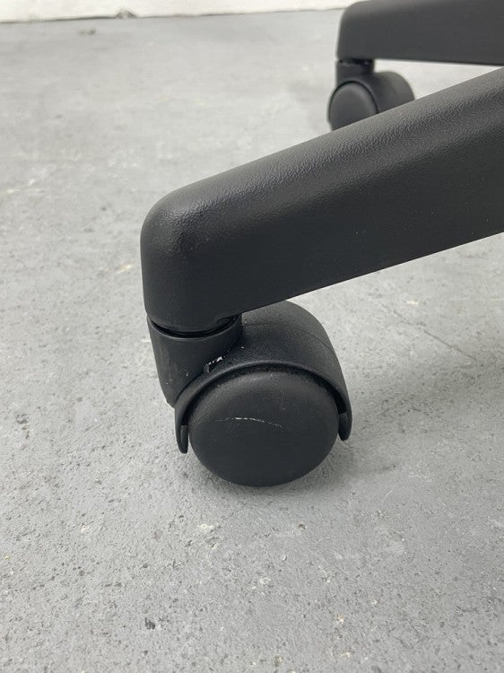 プラスコプレシリーズ 肘付コプレチェア 商品画像10