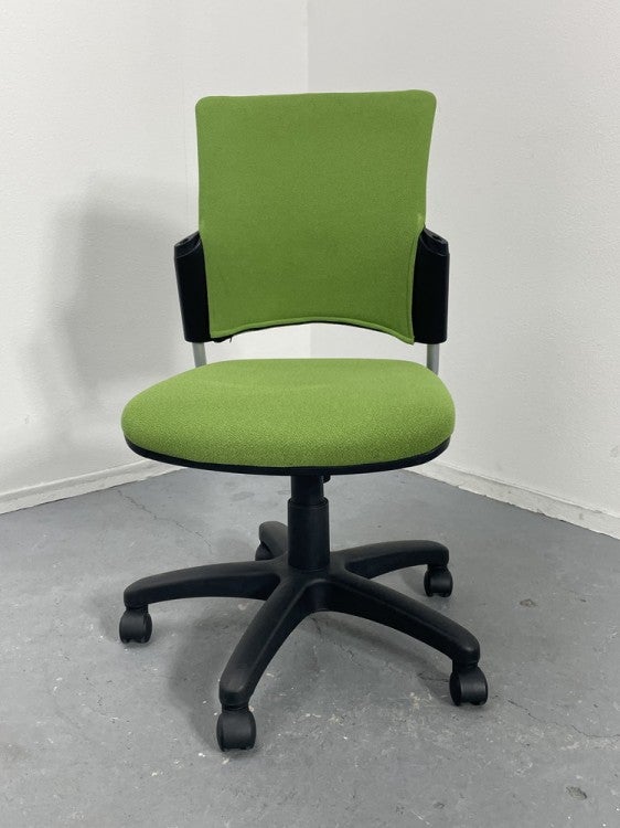 プラスチェダーシリーズ チェダーCチェア 商品画像2