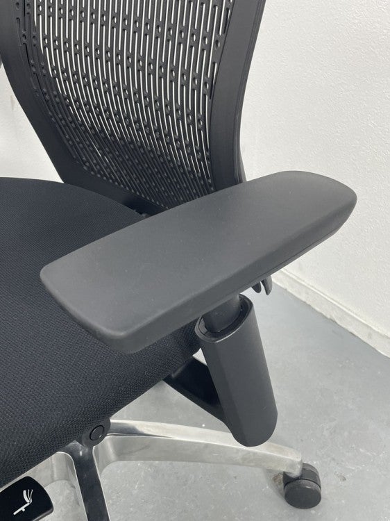 アイコR-5600シリーズ 肘付エグゼクティブチェア 商品画像6