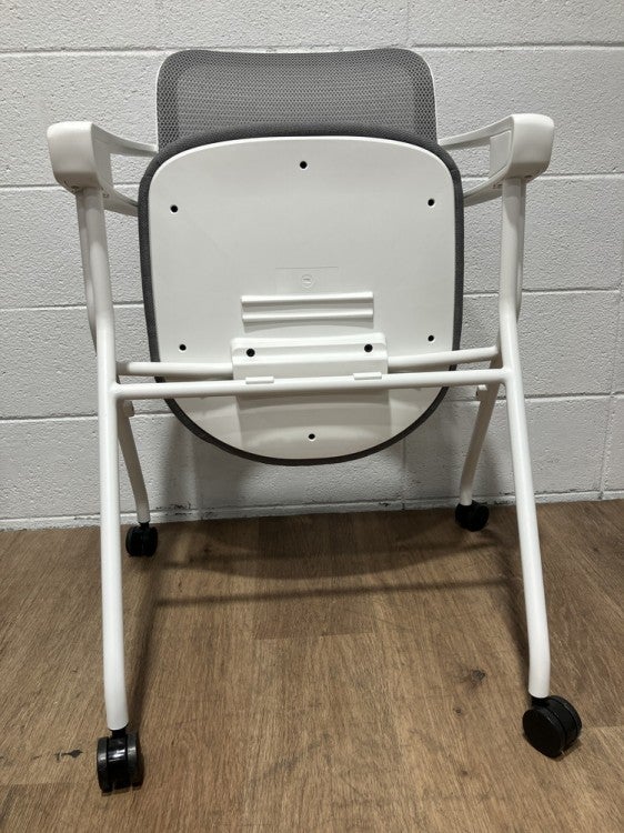 コクヨフレオリーシリーズ ネスティングチェア 商品画像9