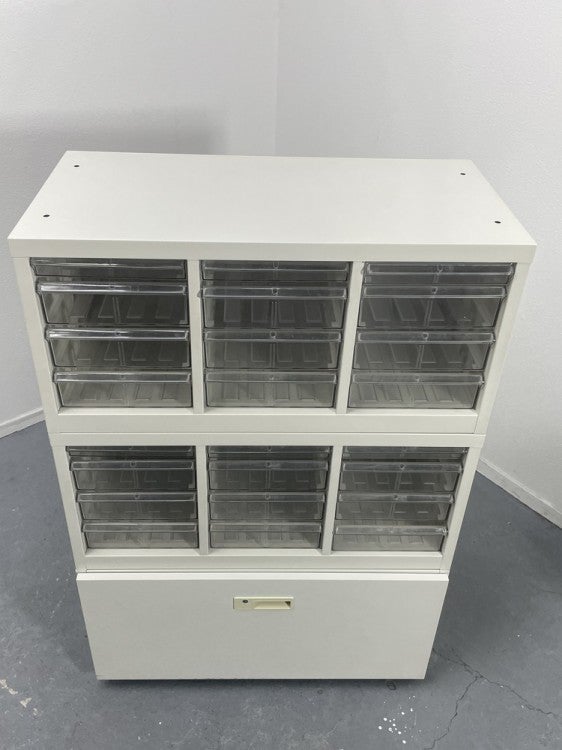 クリアトレーキャビネット 商品画像3