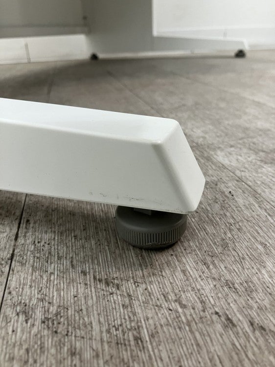 オカムラADVANCE（アドバンス）シリーズ 1200平デスク+ワゴンセット 商品画像12