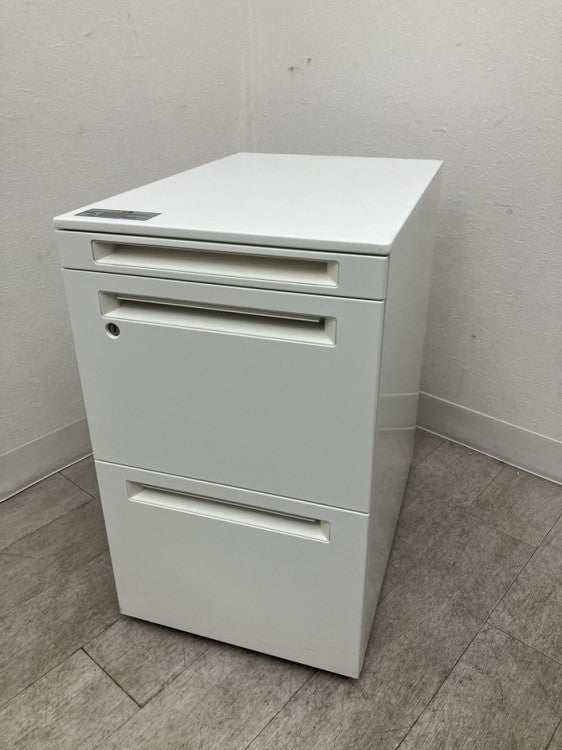 オカムラADVANCE（アドバンス）シリーズ 1200平デスク+ワゴンセット 商品画像13