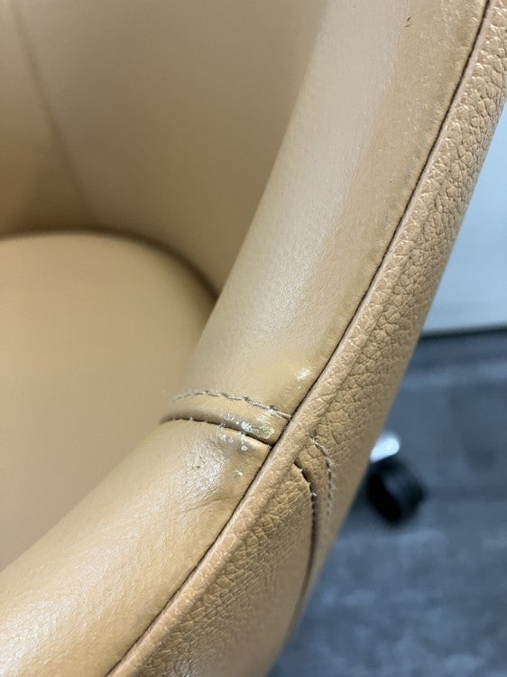 コクヨコーデ カンファレンスシリーズ ミーティングチェア 商品画像9