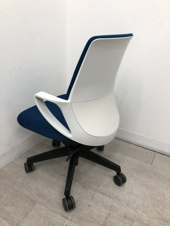 コクヨピコラ(picora)チェア 固定肘付ピコラチェア 商品画像10