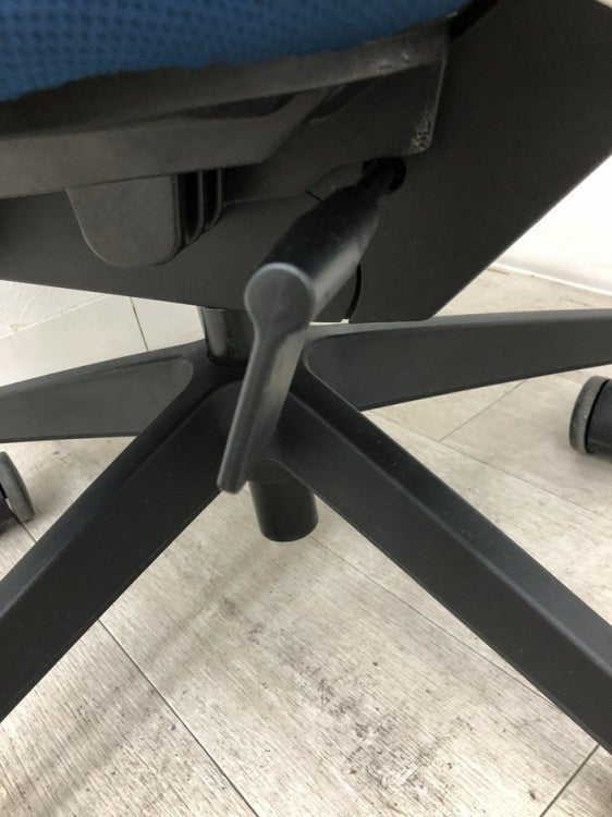 コクヨピコラ(picora)チェア 固定肘付ピコラチェア 商品画像12