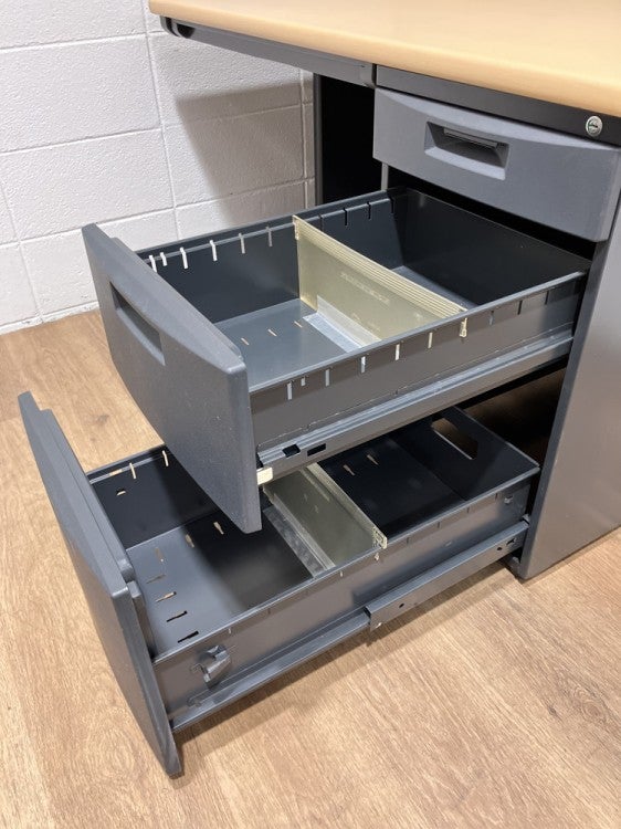 イトーキCZシリーズ 1200片袖デスク 商品画像6