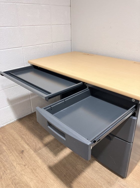 イトーキCZシリーズ 1200片袖デスク 商品画像5