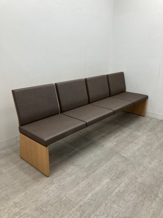 コクヨPDAPRE2シリーズ 4人掛けロビーチェア 商品画像1