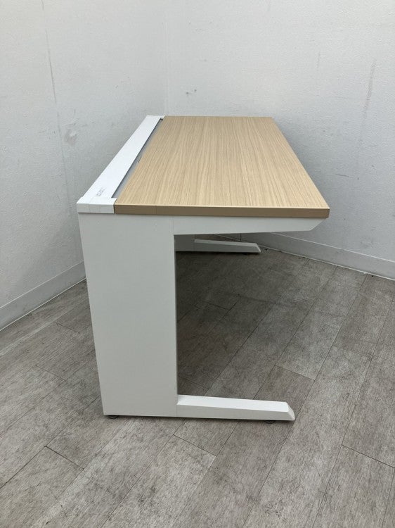 イトーキCZRシリーズ 1200平デスク 商品画像3
