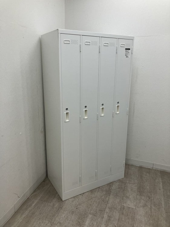 コクヨLKシリーズ　（コクヨ） 4人用ロッカー 商品画像1
