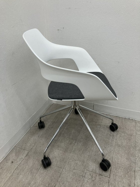 Wilkhahn（ウィルクハーン）222 range OCCO(222レンジオッコ)シリーズ ミーティングチェア 商品画像3