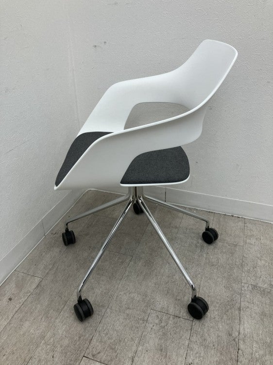 Wilkhahn（ウィルクハーン）222 range OCCO(222レンジオッコ)シリーズ ミーティングチェア 商品画像5