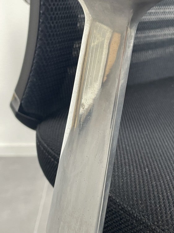 コクヨBezel(ベゼル)チェア 肘付ベゼルチェア 商品画像14