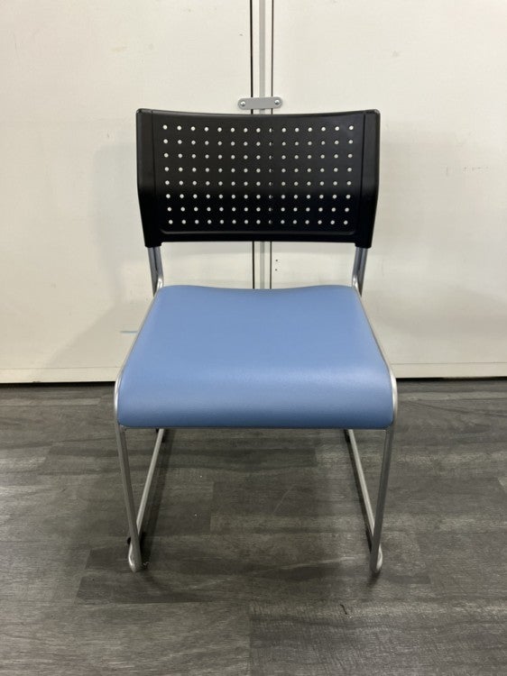 アイリスチトセスタッキングチェア 商品画像2