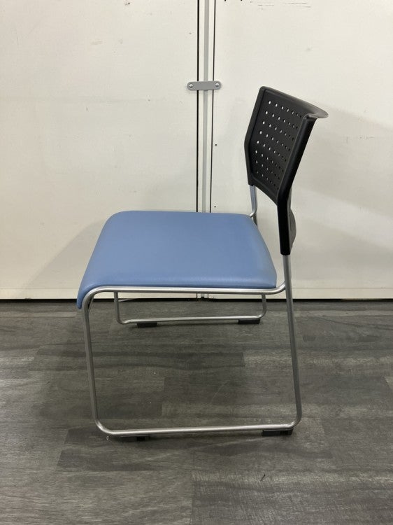 アイリスチトセスタッキングチェア 商品画像3