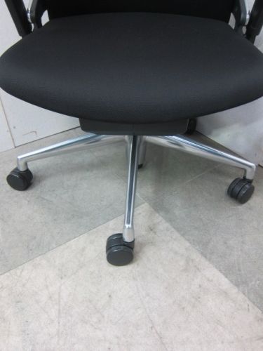 ウチダ（内田洋行）パルス（PULSE）チェア 肘付きパルスチェア 商品画像6