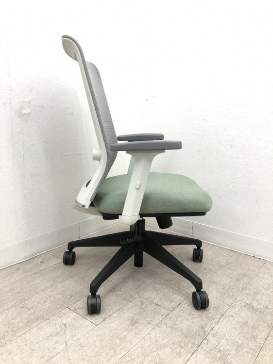 コクヨEN2(イーエヌツー)チェア 可動肘付EN2チェア 商品画像5