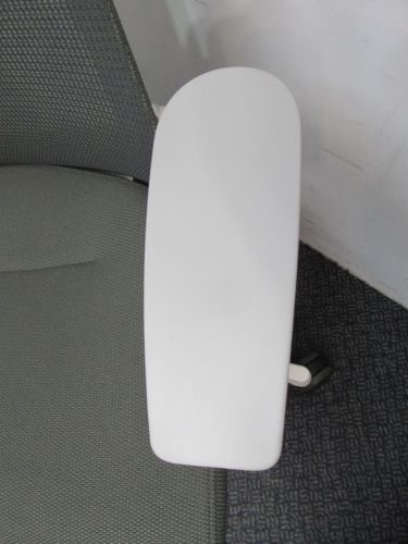 イトーキAct(アクトチェア)シリーズ 肘付きアクトチェア 商品画像5