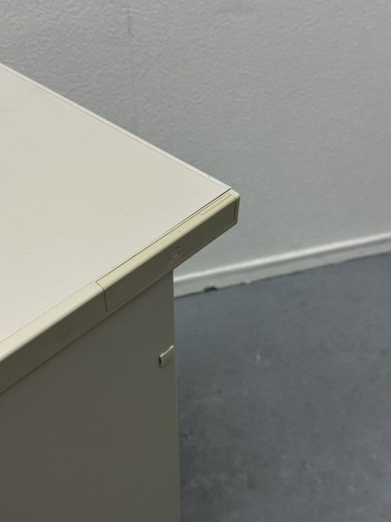 コクヨBSシリーズ 脇机 商品画像8