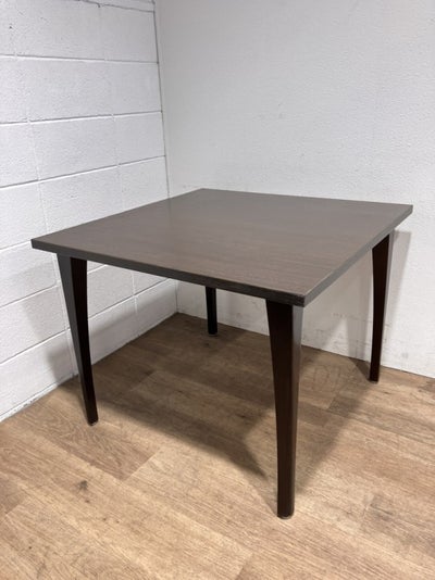 パブリック角テーブル 商品画像1