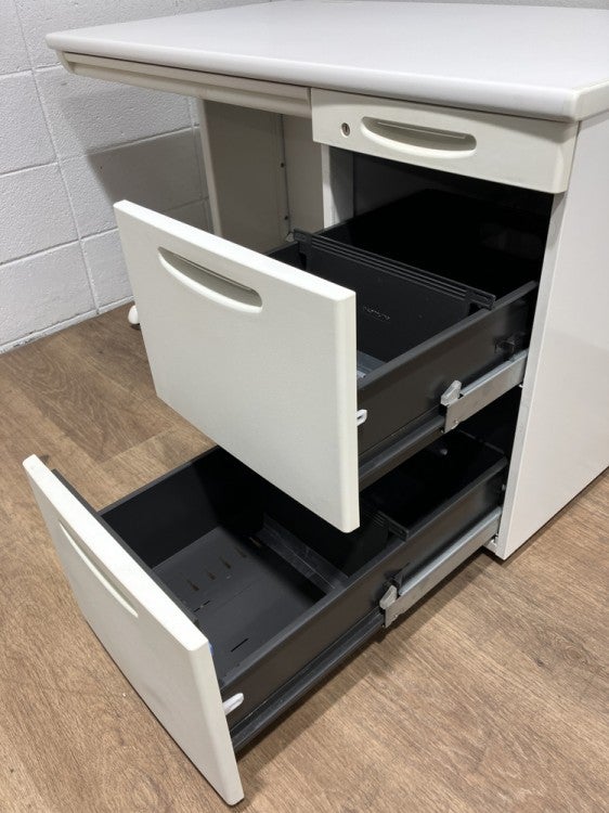 オカムラSDシリーズ 1200片袖デスク 商品画像6