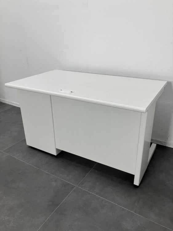 プラスフラットラインシリーズ 1200片袖デスク 商品画像2