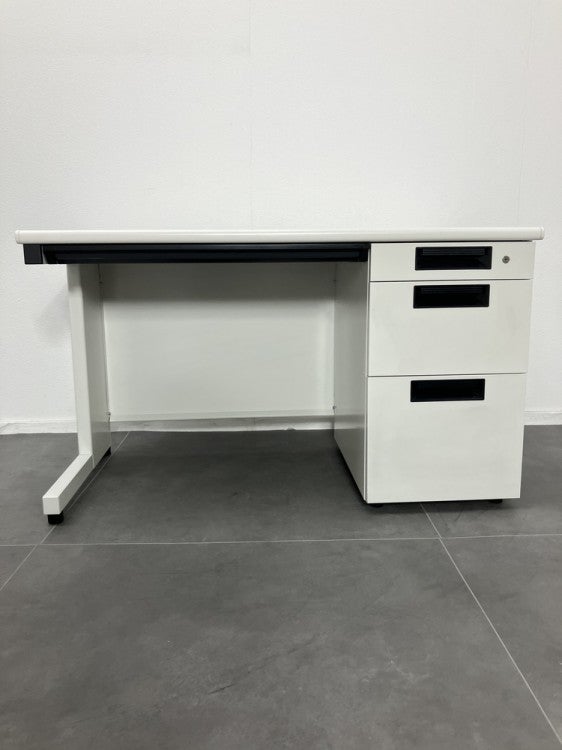 プラスフラットラインシリーズ 1200片袖デスク 商品画像5