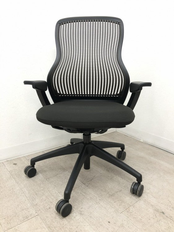 Knoll（ノル/ノール）Generation(ジェネレーション)チェア 可動肘付ジェネレーションチェア 商品画像2