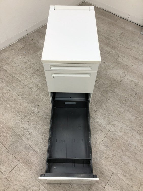 オカムラADVANCE（アドバンス）シリーズ 脇机 商品画像10
