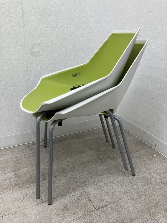 イトーキACTIU DI Chair スタッキングチェア2脚セット 商品画像3