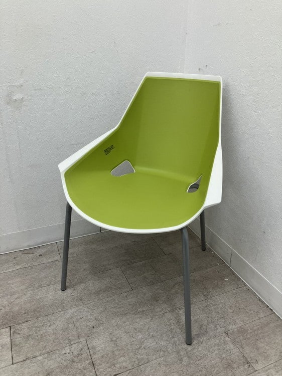 イトーキACTIU DI Chair スタッキングチェア2脚セット 商品画像4