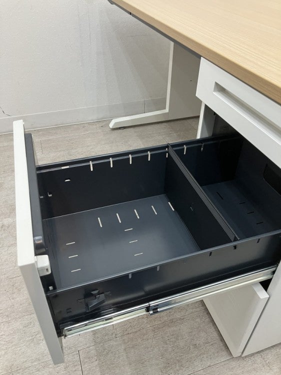イトーキCZRシリーズ 1400片袖デスク 商品画像11