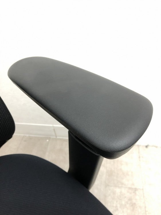 コクヨMitra2（ミトラ2）チェア 可動肘付ミトラ2チェア　 商品画像9