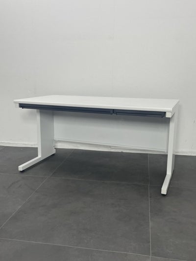 コクヨインベントシリーズ 1400平デスク 商品画像1