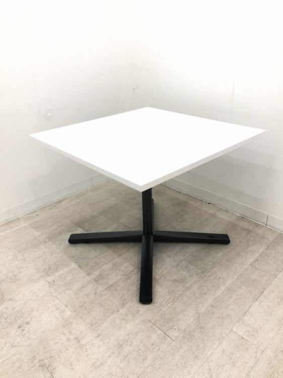 オカムラLives Meeting Table(ライブス ミーティングテーブル)シリーズ 角テーブル 商品画像1