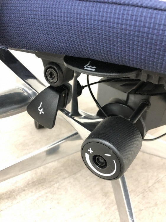 オカムラBaron(バロン)チェア 可動肘付バロンチェア 商品画像17