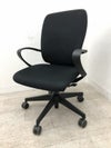 イトーキfulgo(フルゴ)チェア 固定肘付フルゴチェア 商品画像1