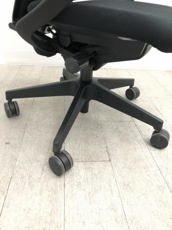 イトーキfulgo(フルゴ)チェア 固定肘付フルゴチェア 商品画像13