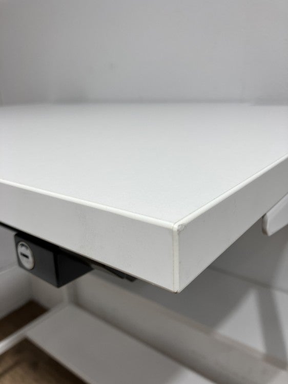 コクヨストラタシリーズ ミドルハイデスク 商品画像2