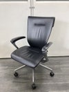 イトーキコセールシリーズ 固定肘付コセールチェア 商品画像1